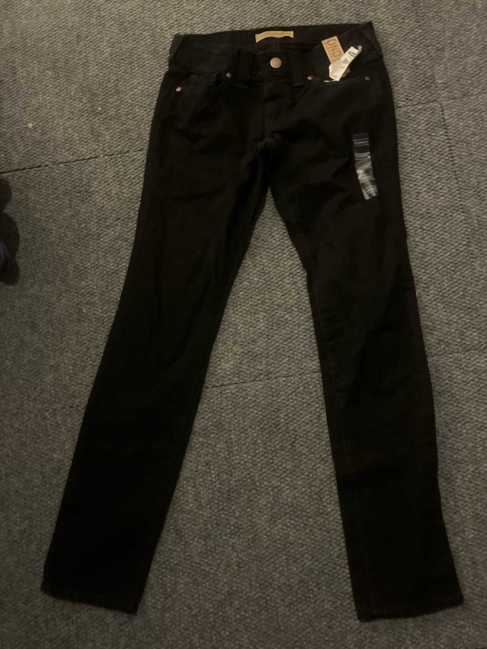 Black Old Navy jeans
